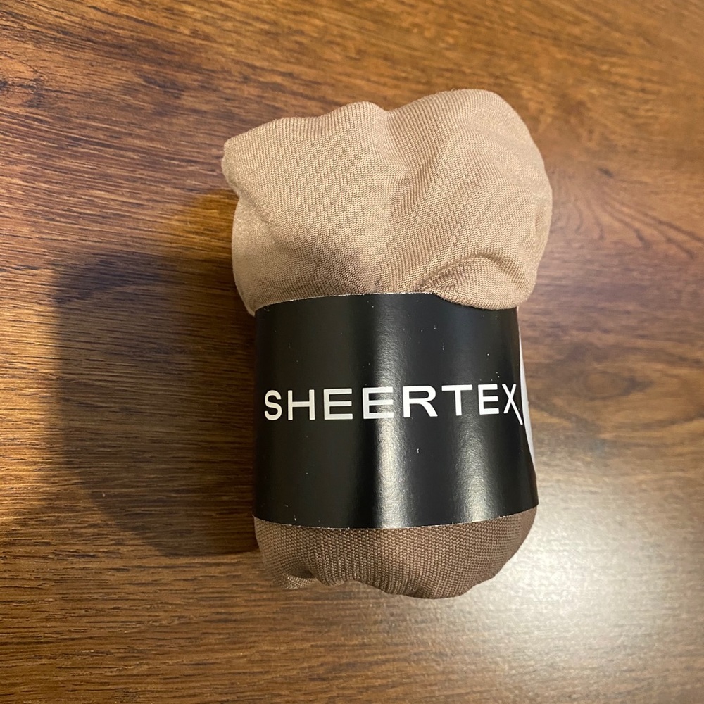 NWT Medium Large Sheertex Shaping Sheers